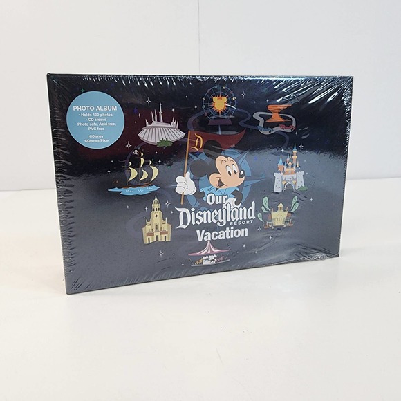 New Disneyland Photo Album - Picture 1 of 7